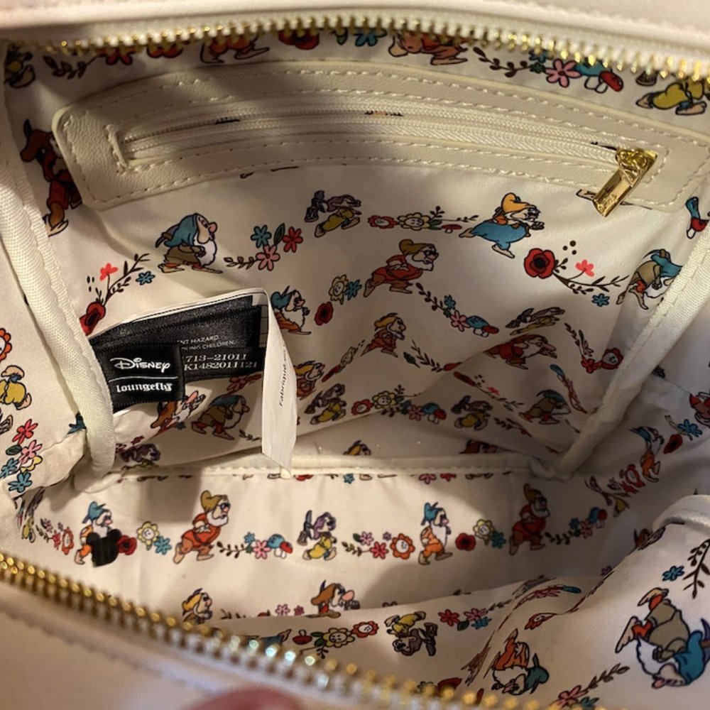Loungefly Backpack and Matching Wallet SET Snow White and the Seven Dwarves EUC - Picture 4 of 5